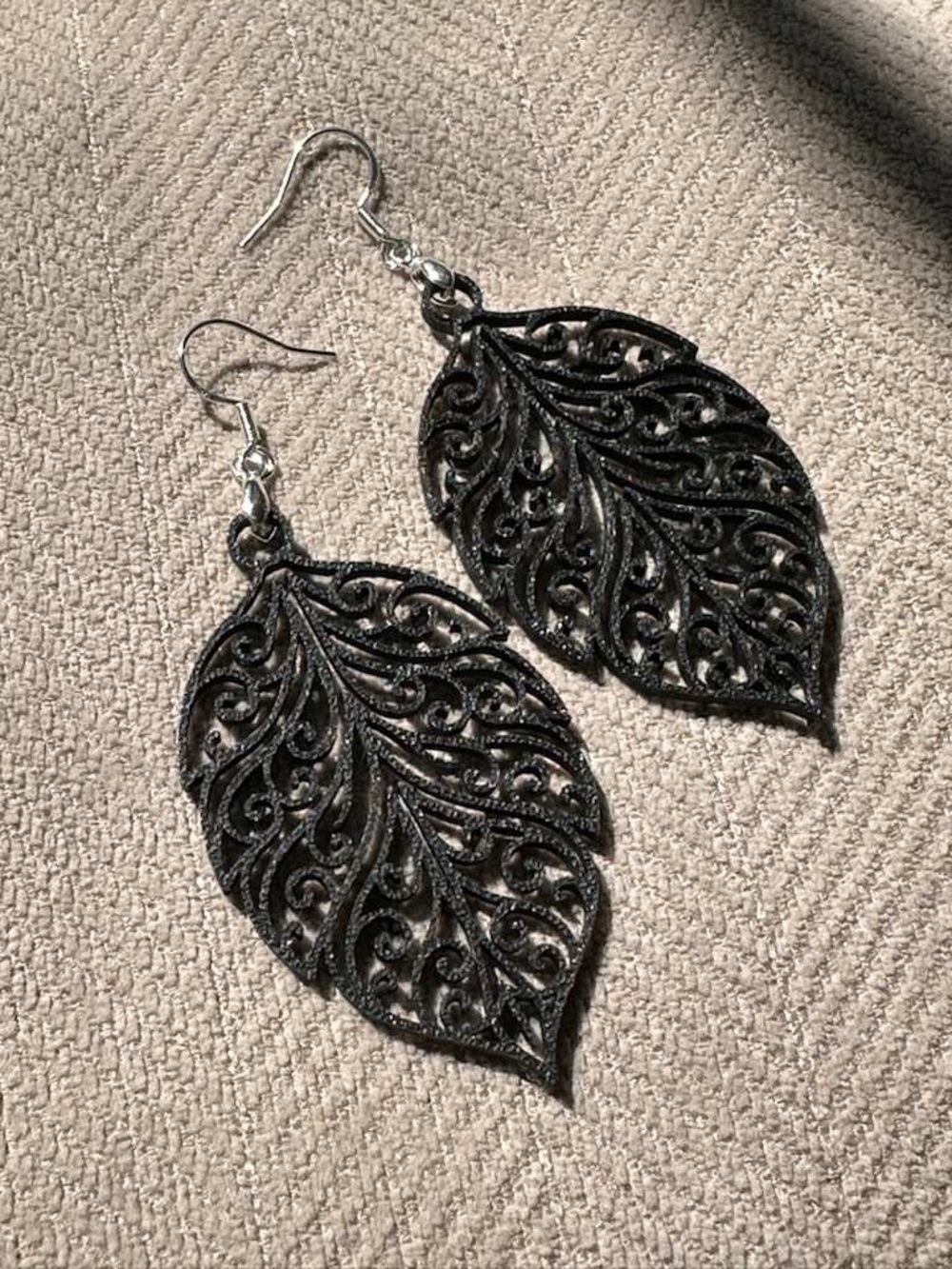 Elegant Black Filigree Leaf Drop Earrings - Women Jewelry